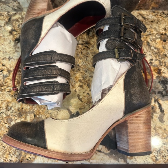 Freebird Bonnie 8 - Picture 6 of 14